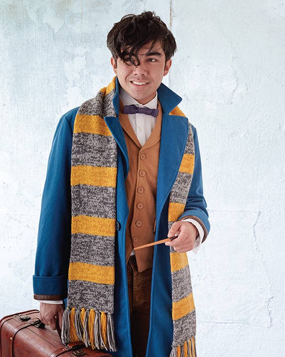 Harry Potter: Knitting Magic: More Patterns From Hogwarts and Beyond